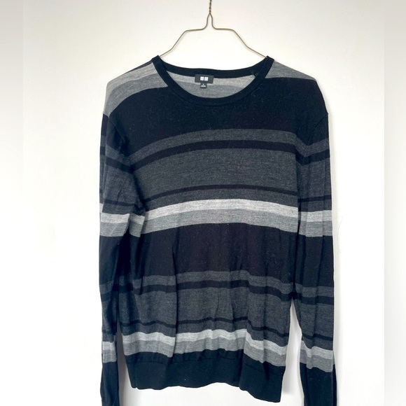 Uniqlo Mens Large Black 100% Wool Sweater - Picture 1 of 3